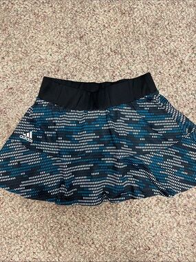 adidas Black & Teal Patterned tennis/fitness Skort- new